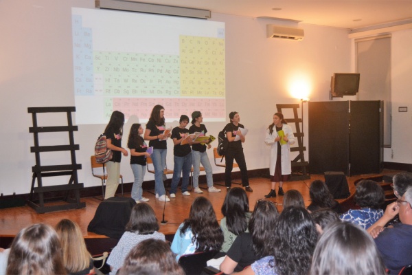 MO Not cias V riasO bairro Tabela Peri dica exibida Alunos Escola mo-not-cias-v-riaso-bairro-tabela-peri-dica-exibida-alunos-escola
